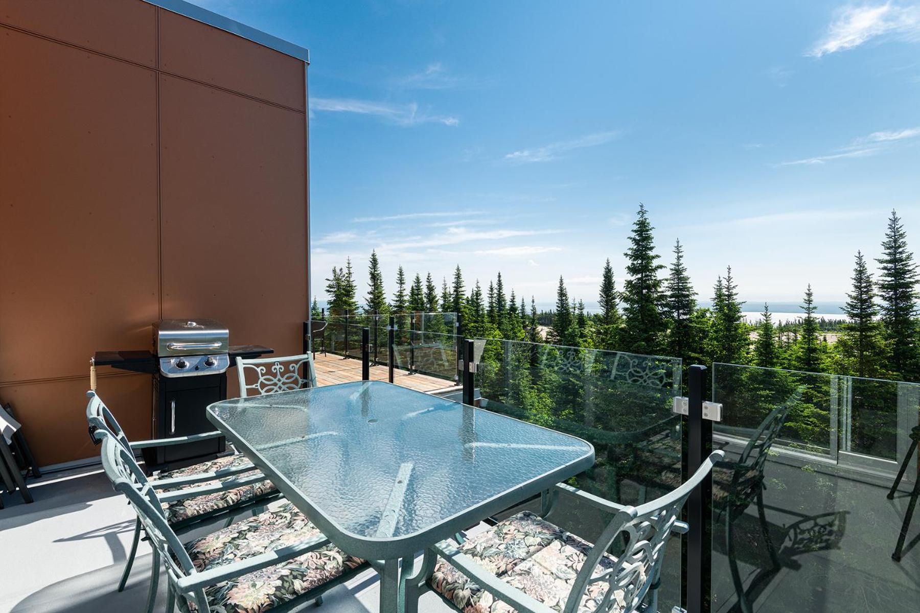 Les Chalets Du Massif De Charlevoix เปอตีต-ริวิแยร์-แซ็งต์-ฟรองซัวส์ ห้อง รูปภาพ