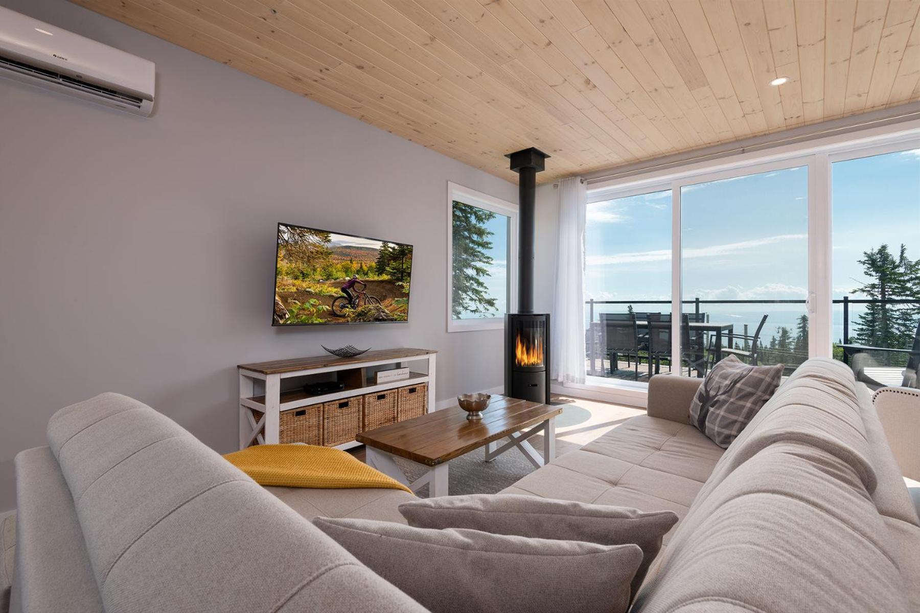 Les Chalets Du Massif De Charlevoix เปอตีต-ริวิแยร์-แซ็งต์-ฟรองซัวส์ ห้อง รูปภาพ